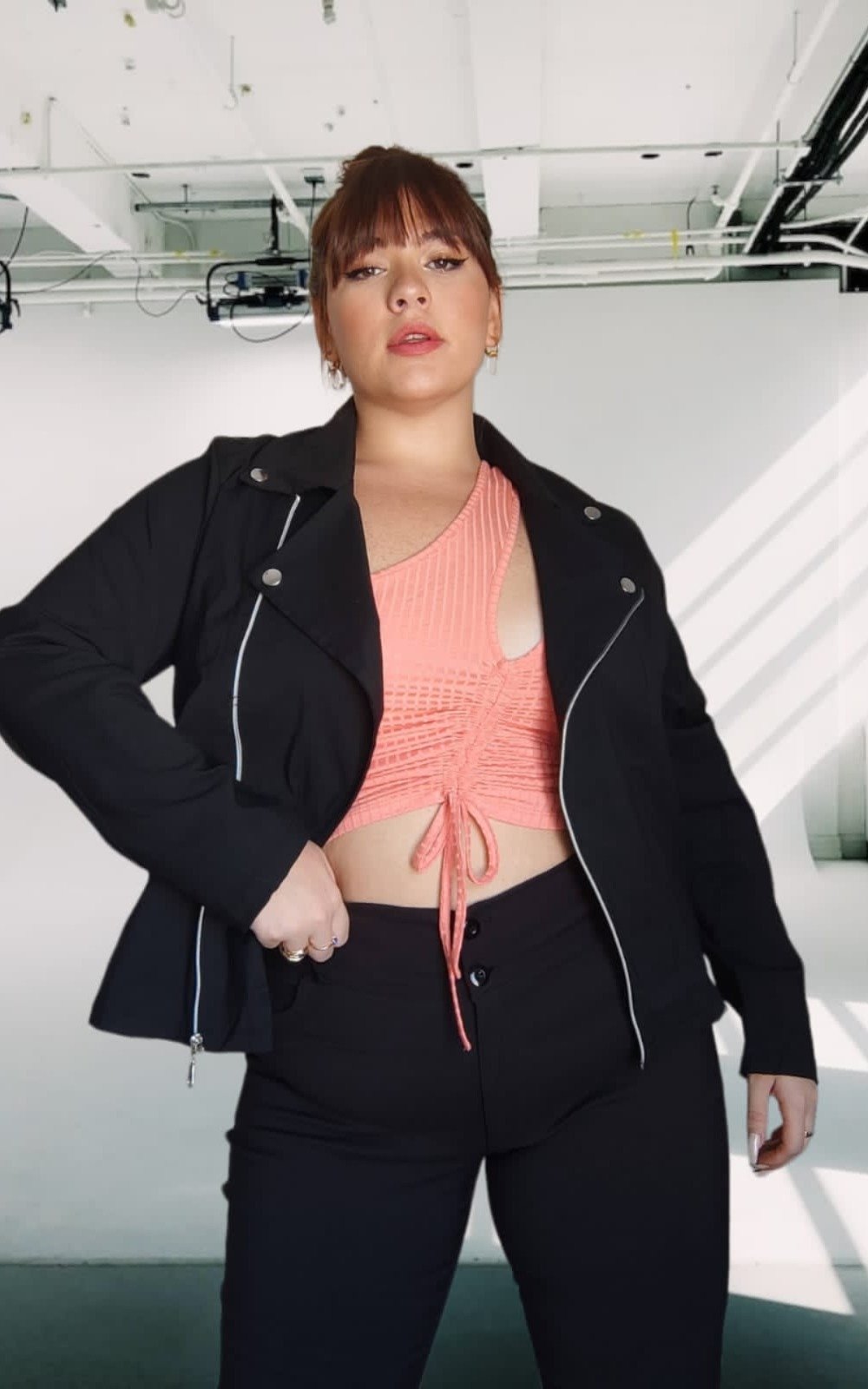 b0372433-5f94-49bb-8af9-bca5f9f60713 Curva Campera Cruzada - Imagen 1