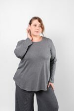 CAMISETA CUELLO REDONDO - Imagen 4