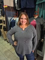 CAMISETA CON BRILLO - Imagen 3